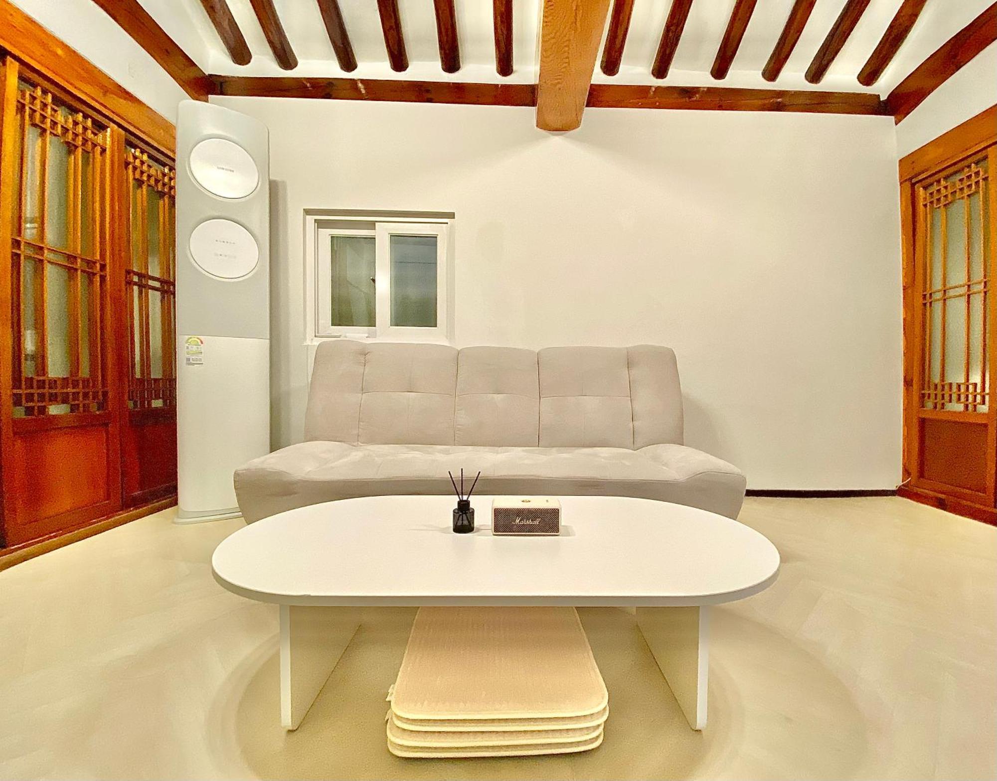 Guest house Hanok Bomun Seoul