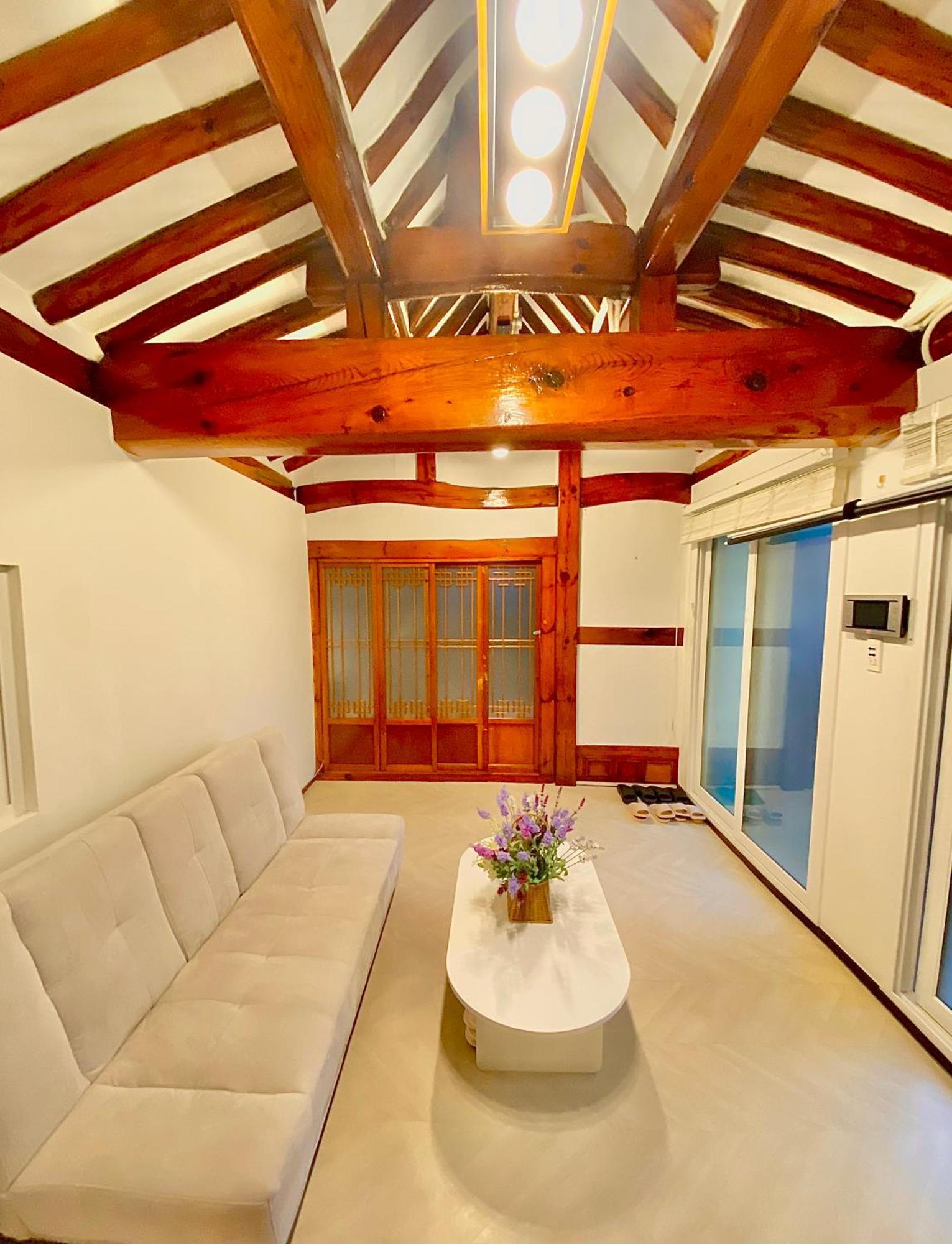Guest house Hanok Bomun